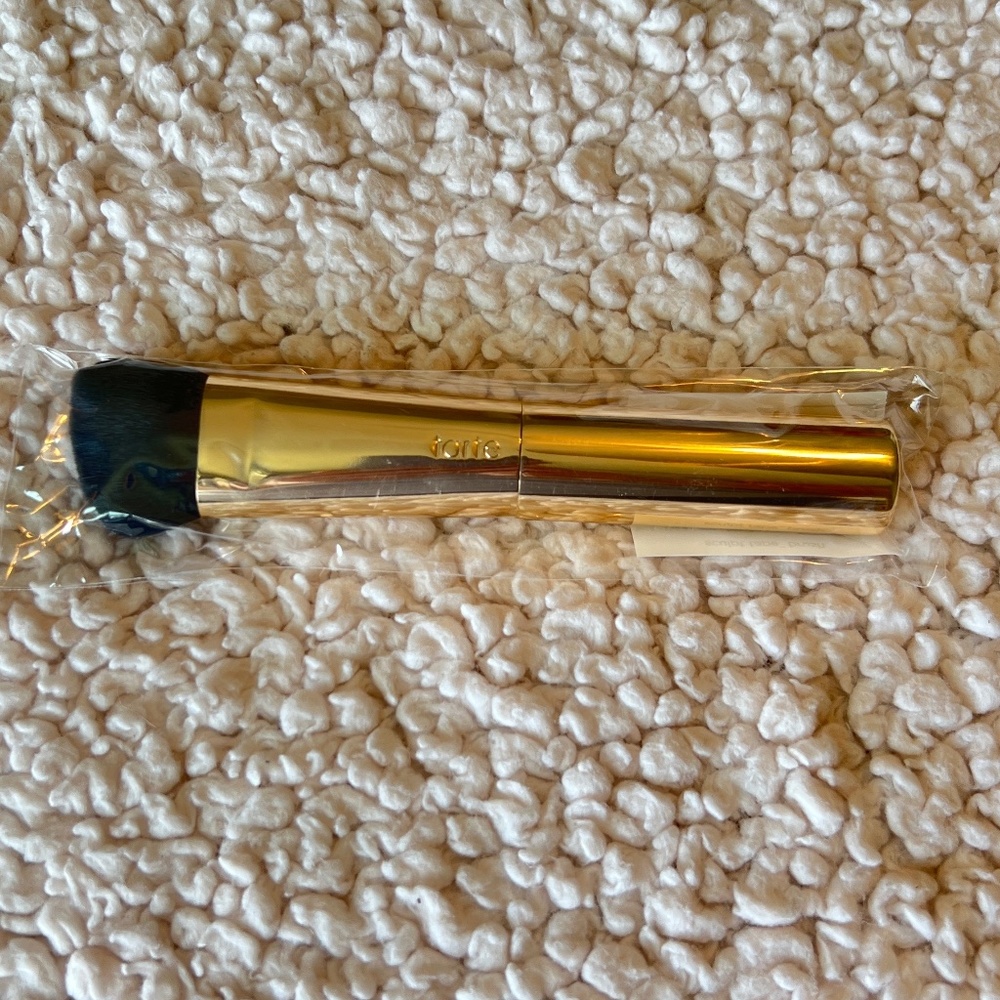 Tarte Sculpt Tape Brush